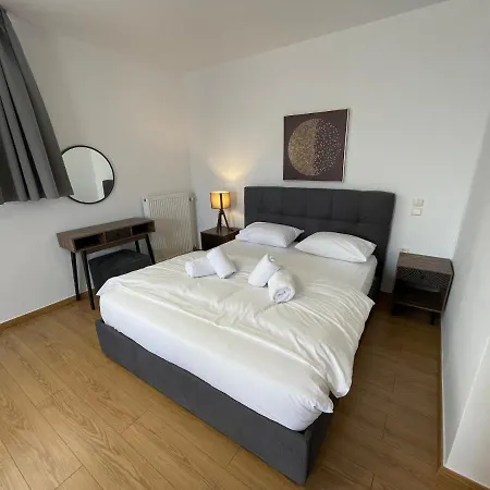 Nala's Ii Apartament *